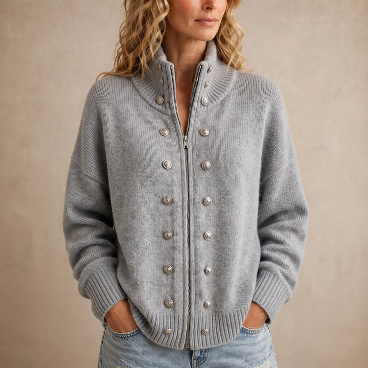 Zweireihige Strickjacke mit Stehkragen
