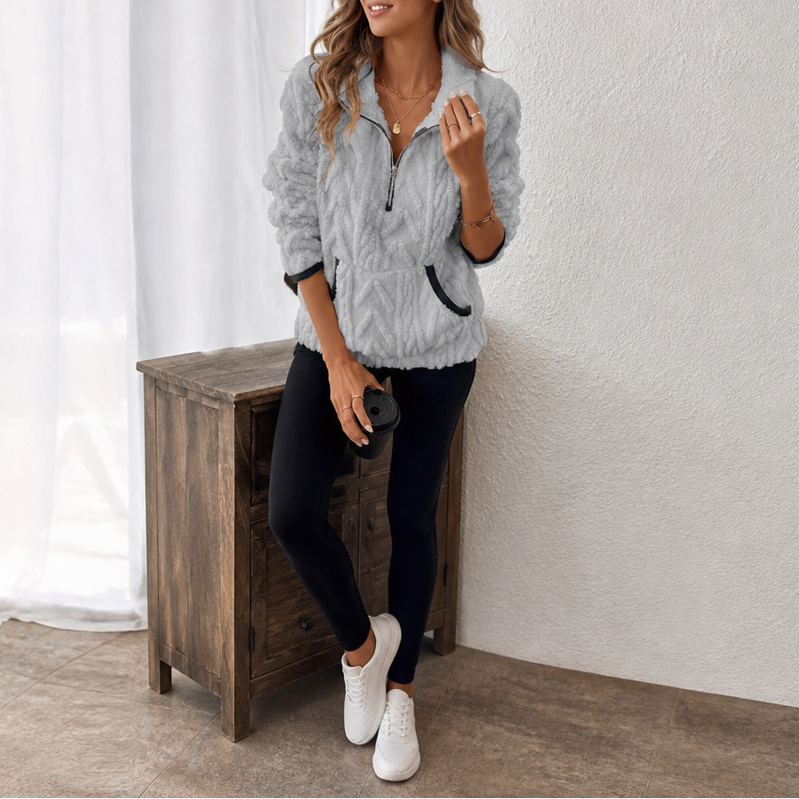 Plushly | Flauschiger Half-Zip Pullover mit Känguru-Tasche