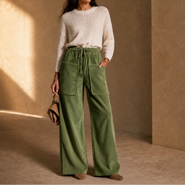 Cordella | Cord-Hose mit Rippstruktur und weitem Bein