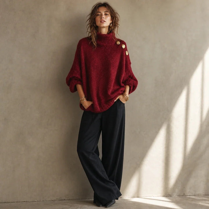 Strickpullover mit Rollkragen und Zierknöpfen an der Schulter