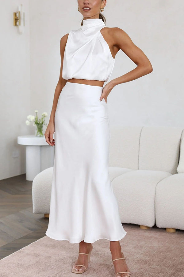 Women's two-piece set made of satin – Elegant co-ord set with blouse and pants