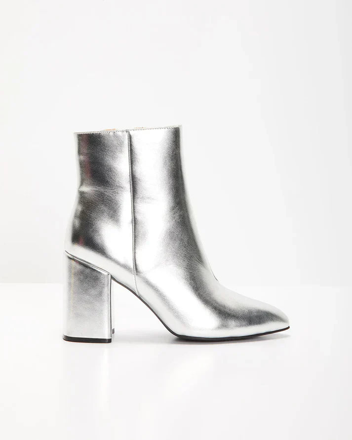 Women's ankle boots metallic look | silver block heel