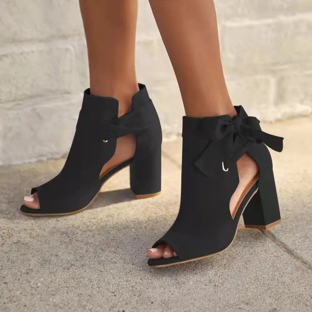 Women's ankle boots vegan leather | lacing | elegant heel